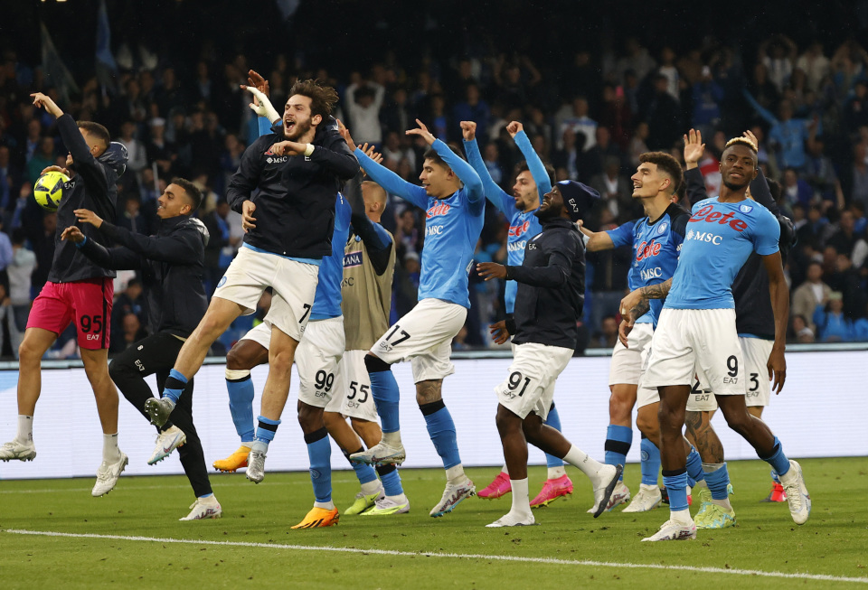 NBA季后赛首轮阵容公布