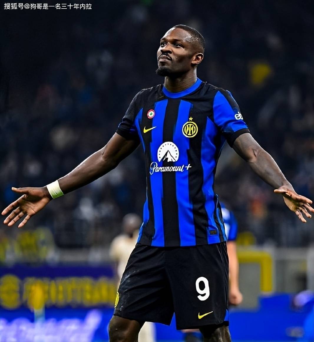 《黑神话》飞智八爪鱼4联名限量手柄上架 19号预售