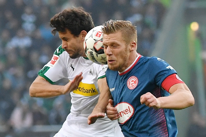 【早报】恩佐绝平！无主切尔西艰难握手言和！